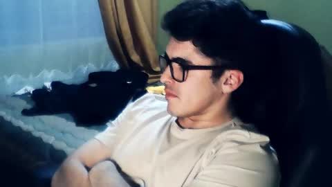 Snapshot of latinn_babe chatting on 28, 9, 2025 latinn_babe online show from 28, 9, 2025