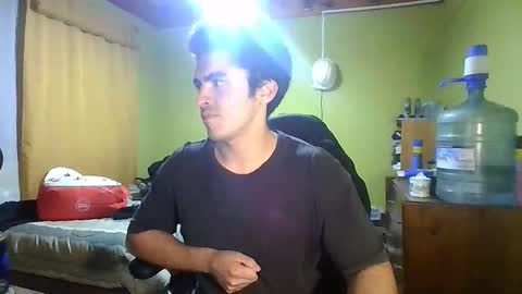 Snapshot of latinn_babe chatting on 23, 3, 2026 latinn_babe online show from 23, 3, 2026