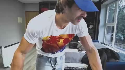 sam online show from 14, 12, 2025