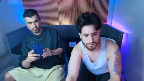 Snapshot of latinos_schengen_gay1 chatting on 31, 3, 2026 LATINOS GAY online show from 31, 3, 2026