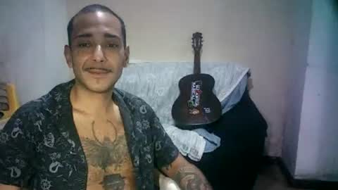 Snapshot of latinounder chatting on 22, 7, 2026 latinounder online show from 22, 7, 2026