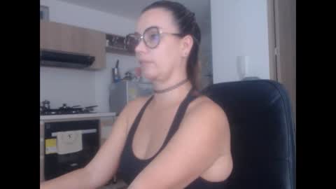 latinpaprika online show from 19, 2, 2025