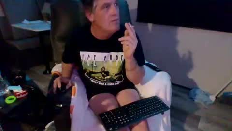 latniter online show from 7, 1, 2025