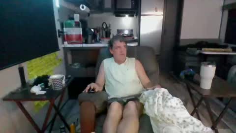 latniter online show from 12, 11, 2025