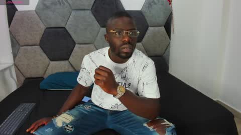 LEANDRO online show from 8, 1, 2025