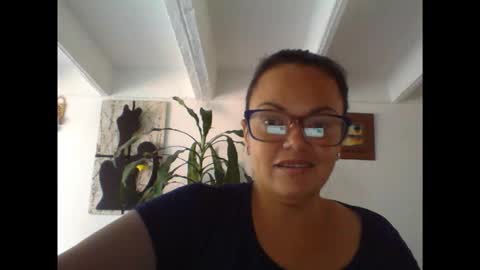 Laura online show from 20, 12, 2025