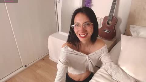 Laura online show from 22, 4, 2026