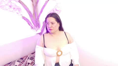     online show from 16, 5, 2026