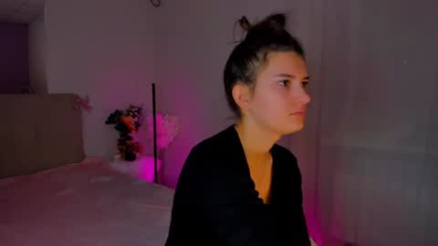 Laura online show from 8, 1, 2025