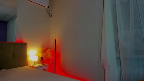 Laura online show from 5, 10, 2025