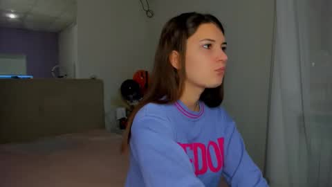 Laura online show from 5, 11, 2025