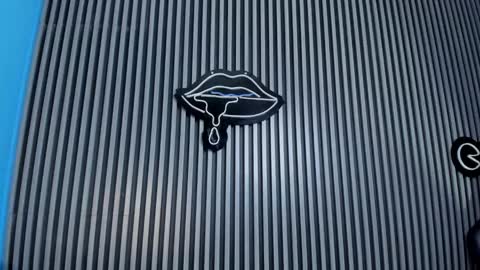 Laura online show from 20, 2, 2025