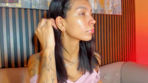 Laura online show from 22, 12, 2025