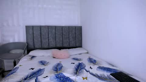 LAURA online show from 31, 1, 2025