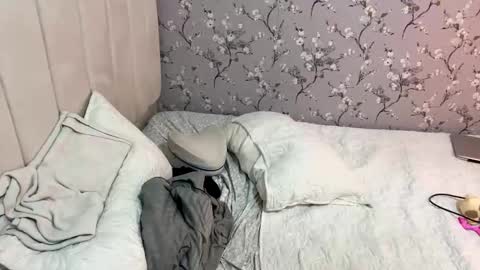 laura online show from 21, 1, 2025