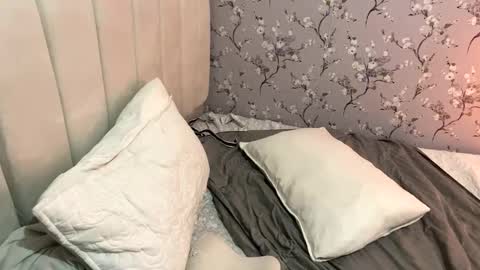 laura online show from 12, 2, 2025