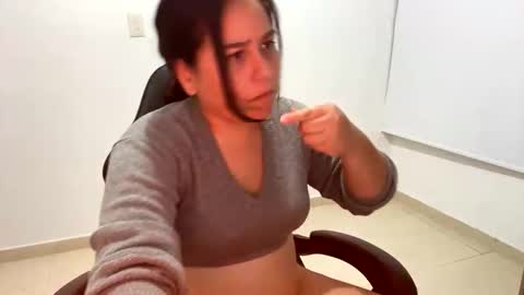 laura online show from 2, 10, 2025