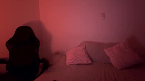 Snapshot of laura_d23 chatting on 1, 2, 2026 laura online show from 1, 2, 2026