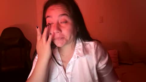 Snapshot of laura_d23 chatting on 9, 2, 2026 laura online show from 9, 2, 2026