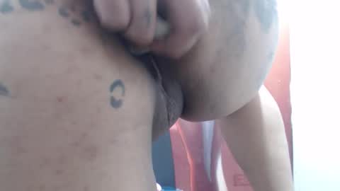  Laura  online show from 10, 1, 2026