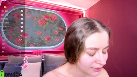 Laura online show from 12, 1, 2025