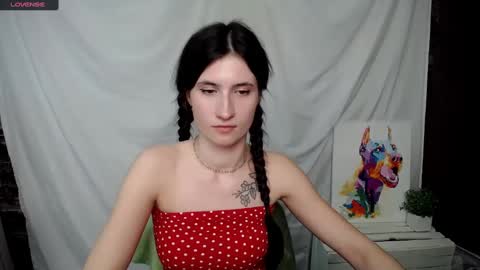 Laura online show from 10, 3, 2025