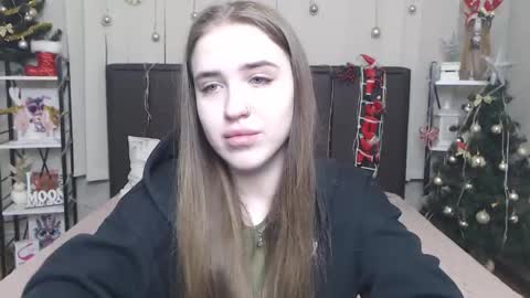 LauraHlot online show from 8, 1, 2026