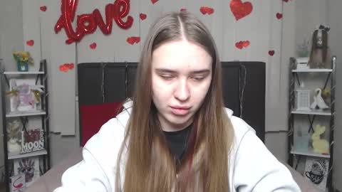 LauraHlot online show from 22, 2, 2026