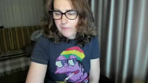 Lauraoven1 online show from 13, 5, 2026