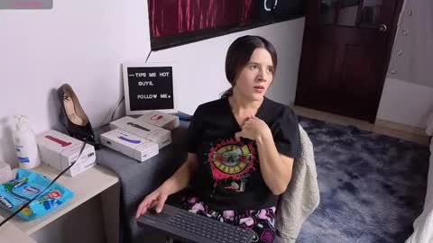 Snapshot of laurasex_21 chatting on 3, 3, 2025 Laura online show from 3, 3, 2025