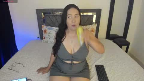 laurasofia01 online show from 9, 7, 2026