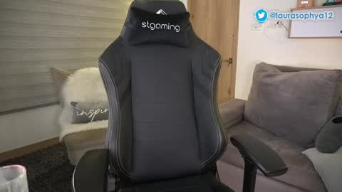 Laura online show from 9, 1, 2025