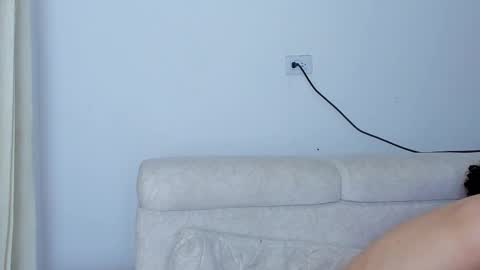 Laureent online show from 15, 2, 2025