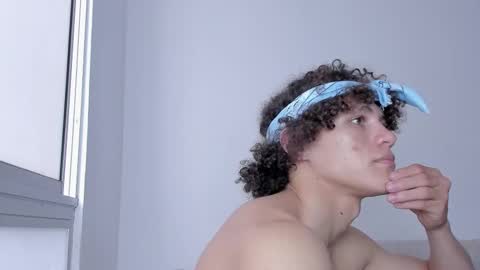 Laureent online show from 18, 2, 2025