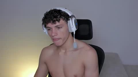 Laureent online show from 10, 9, 2025