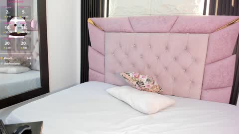 Laurem online show from 7, 2, 2025