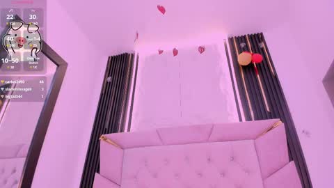 Laurem online show from 1, 3, 2025