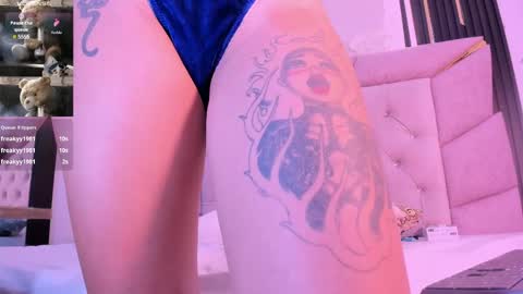 Laurem online show from 4, 3, 2025