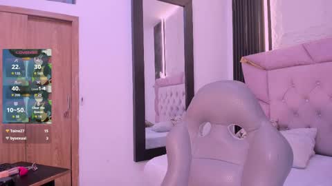 Laurem online show from 16, 9, 2025