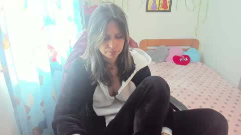 Lauren Independent model online show from 20, 9, 2025