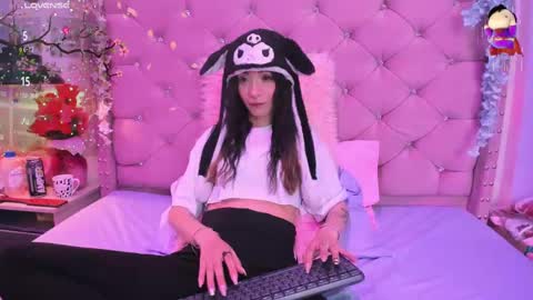 Lauren evans9 online show from 6, 3, 2025