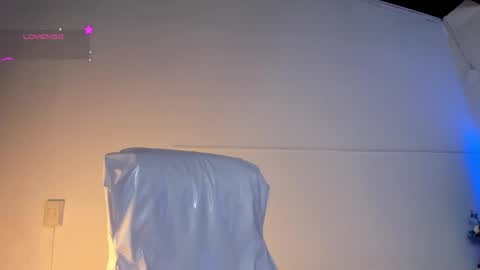 Lauren online show from 21, 10, 2025