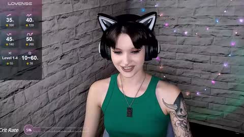 Snapshot of lauren_raquel chatting on 9, 1, 2025 Eva online show from 9, 1, 2025