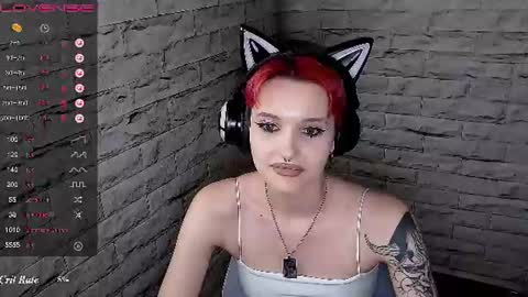 Snapshot of lauren_raquel chatting on 22, 6, 2026 Eva online show from 22, 6, 2026