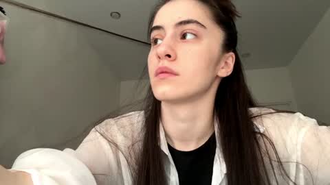 laurenadupuy online show from 21, 6, 2026