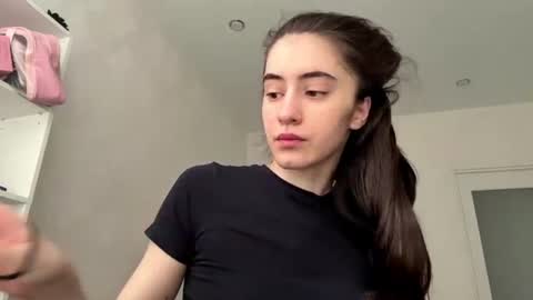 laurenadupuy online show from 6, 7, 2026