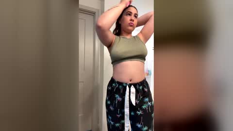 laurenivy online show from 2, 4, 2026