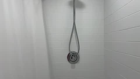 laurenivy online show from 4, 4, 2026