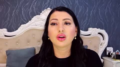 Laura online show from 1, 10, 2025