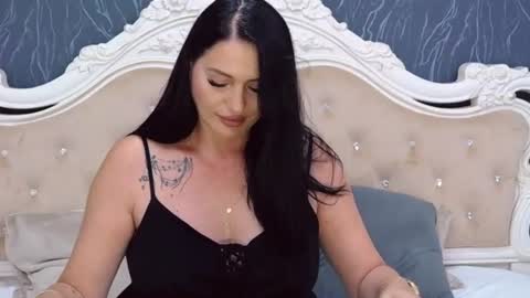 Laura online show from 17, 7, 2026